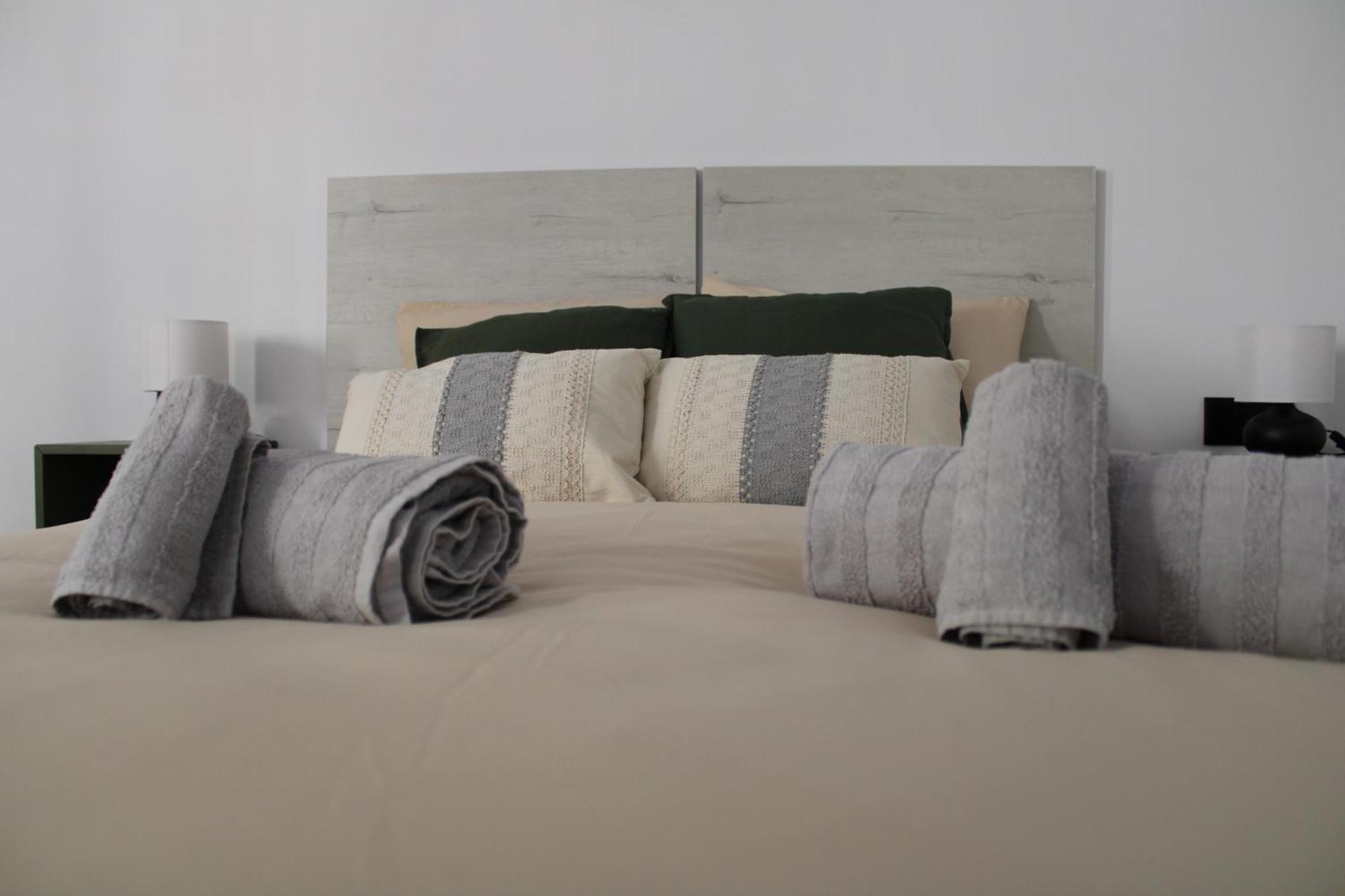 Las Arenas Suites 2 Playa Valencia Eksteriør bilde