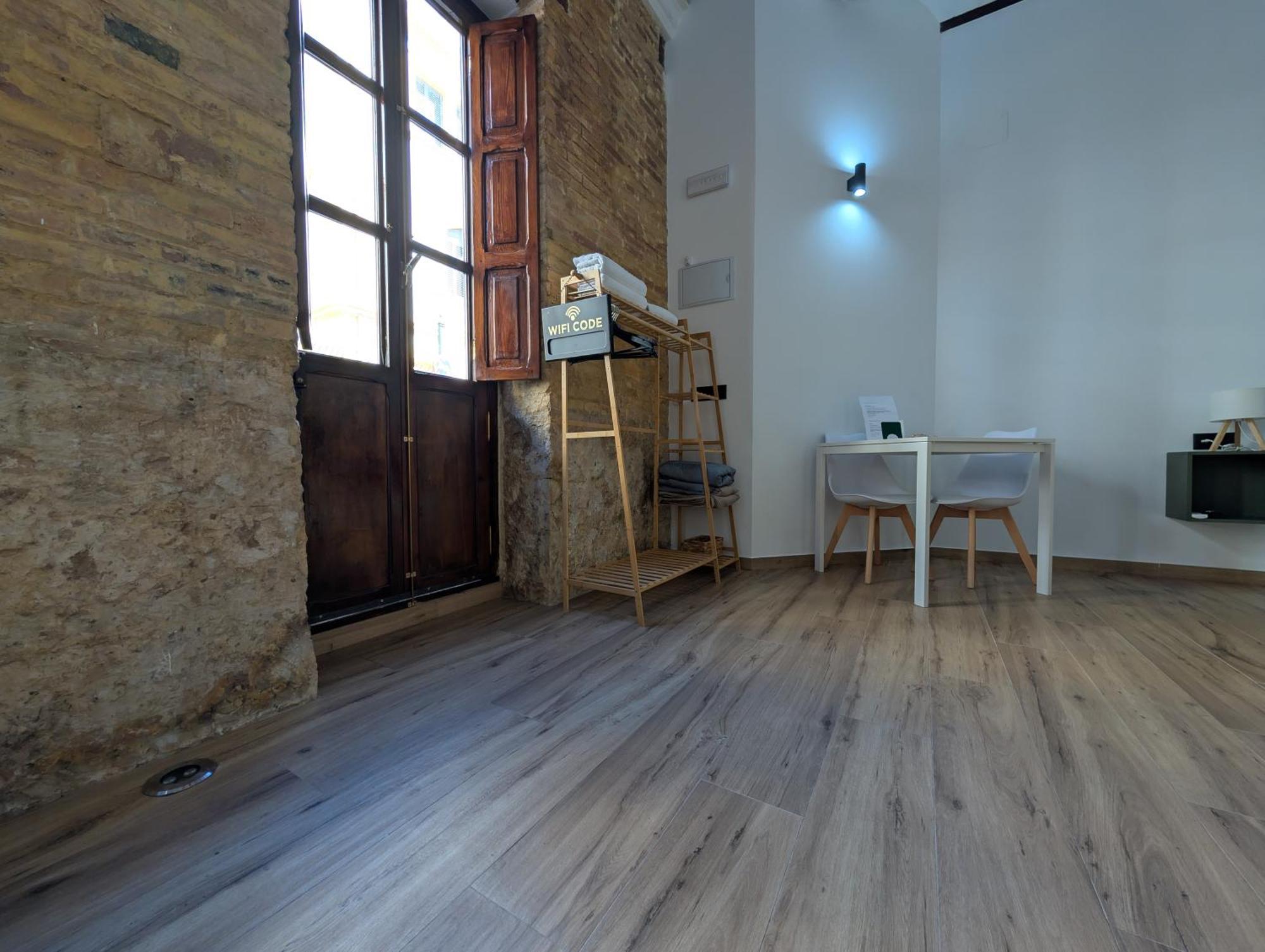 Las Arenas Suites 2 Playa Valencia Eksteriør bilde